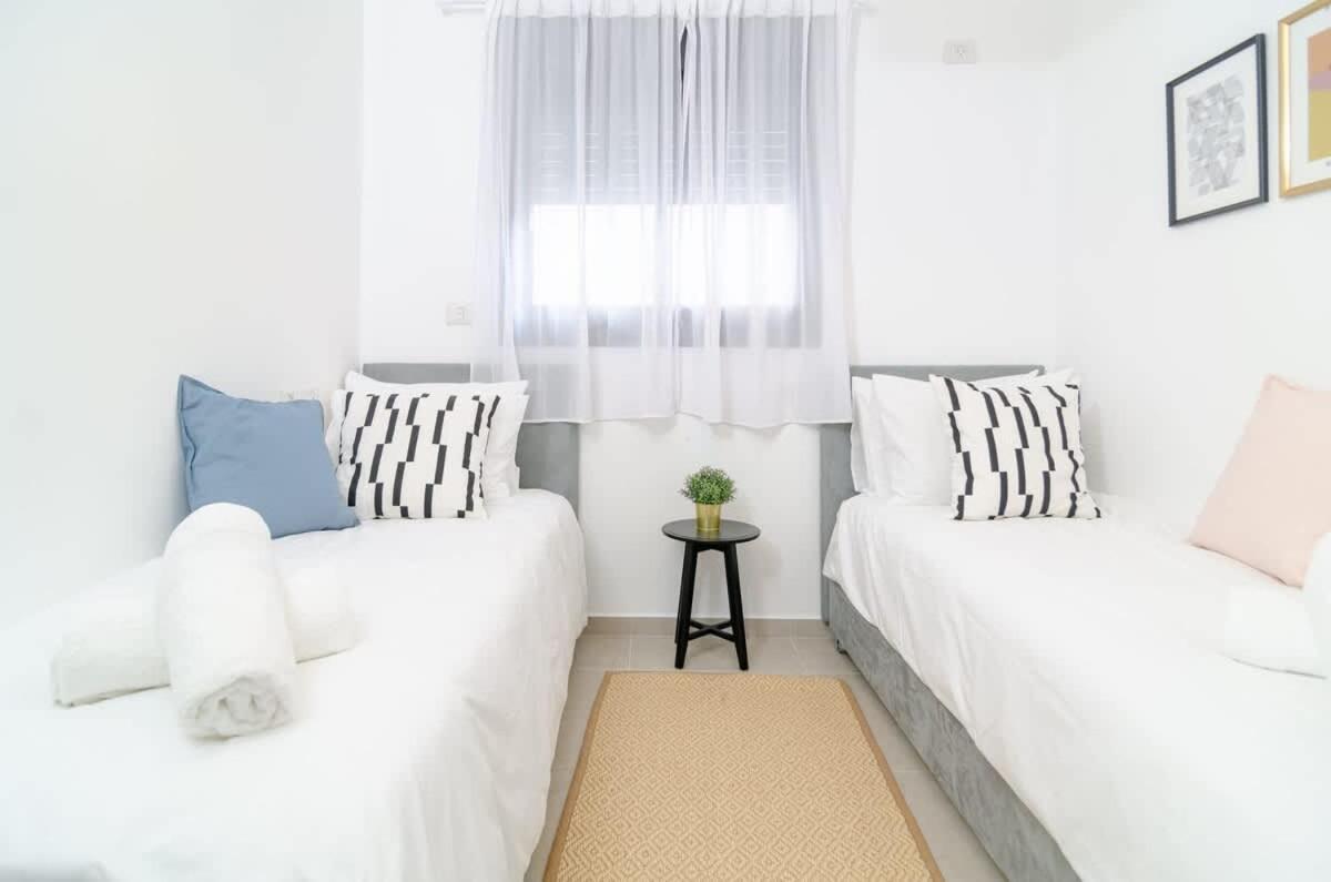 Michaelangelo Luxury Garden Apartment With Private Pool Tiberias Exterior foto