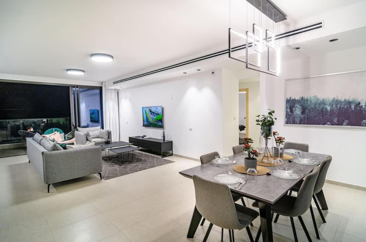 Michaelangelo Luxury Garden Apartment With Private Pool Tiberias Exterior foto